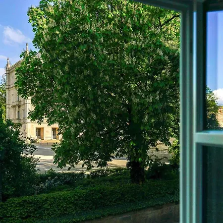 Lady Milavie Apartments Coburg Pokój zdjęcie